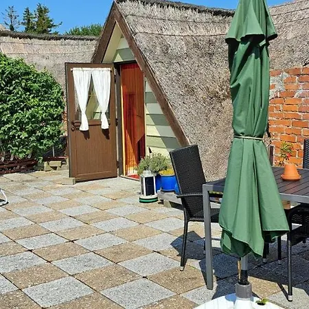 Romantische-ferienwohnung-steuerbord Lägenhet *